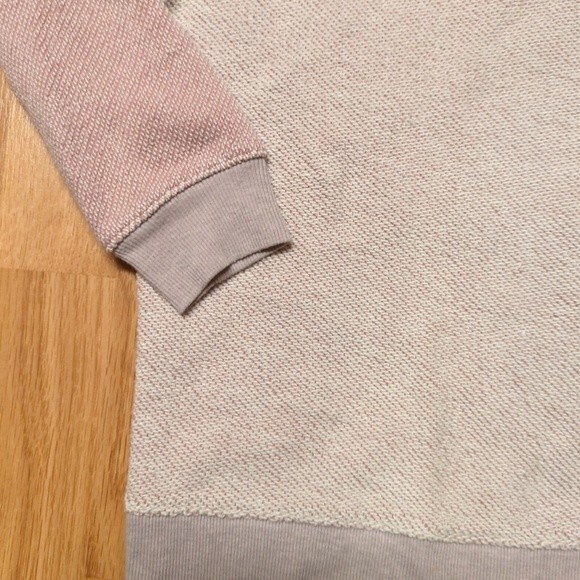 American Eagle Outfitters Sweater Sweatshirt Womens XS Pink Pullover - Picture 3 of 9